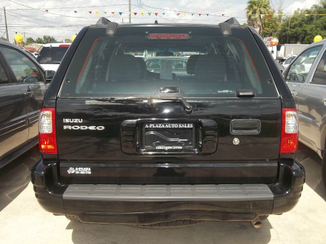 2004 Isuzu Rodeo Touring / AWD