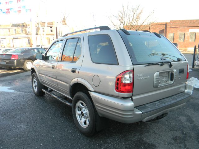 2004 Isuzu Rodeo EX AWD