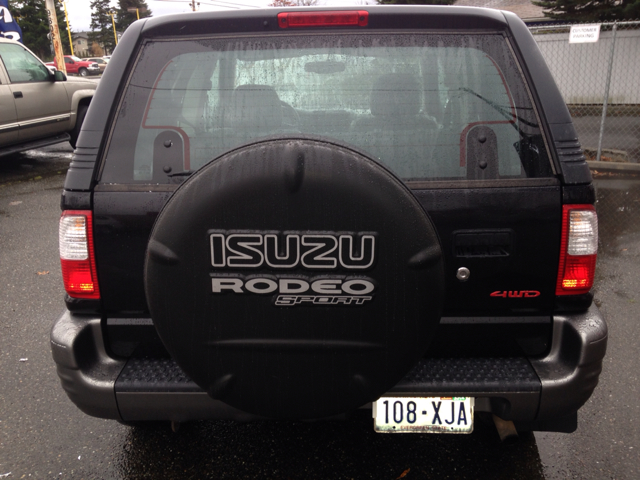 2001 Isuzu Rodeo Sport 4DR SDN 3.7L FWD