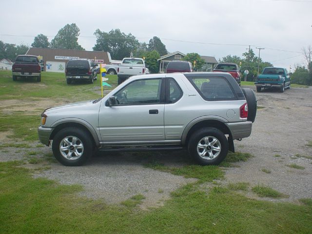 2002 Isuzu Rodeo Sport F