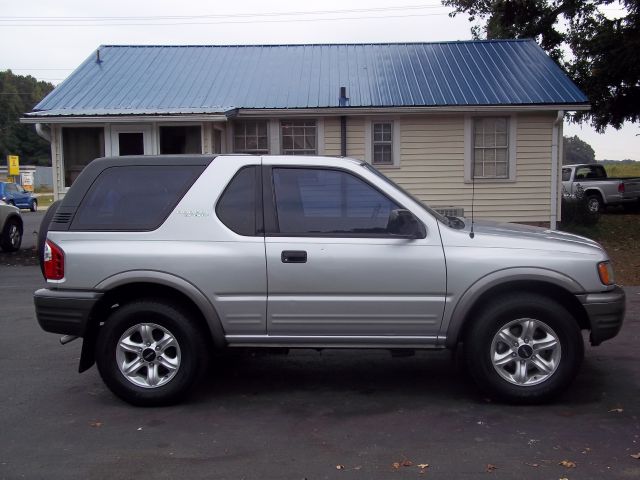2002 Isuzu Rodeo Sport F