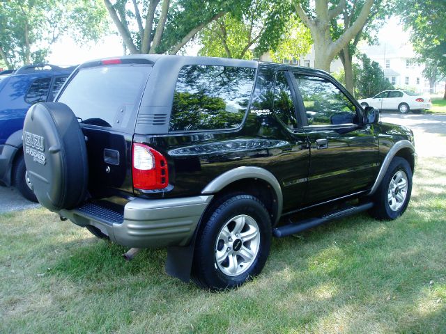 2002 Isuzu Rodeo Sport F