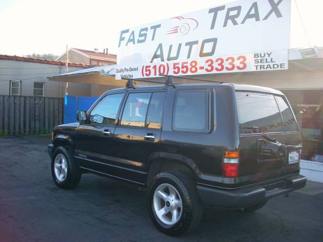 1993 Isuzu Trooper LS Hatchback