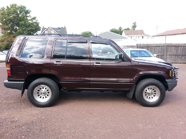 1994 Isuzu Trooper Touring W/nav.sys