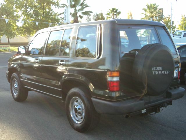 1994 Isuzu Trooper XR