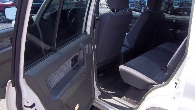 1998 Isuzu Trooper XR