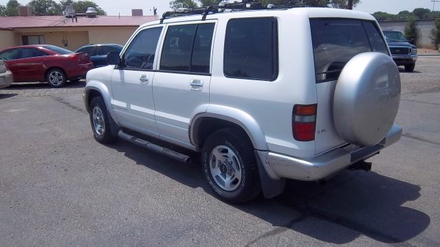 1998 Isuzu Trooper XR