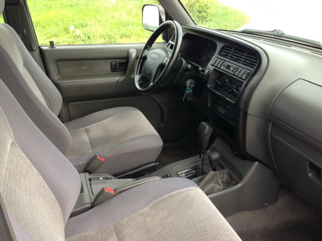 1998 Isuzu Trooper XR