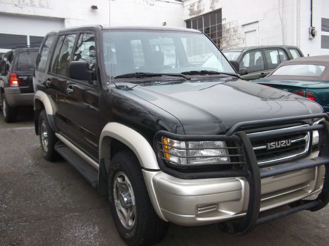 1998 Isuzu Trooper XR