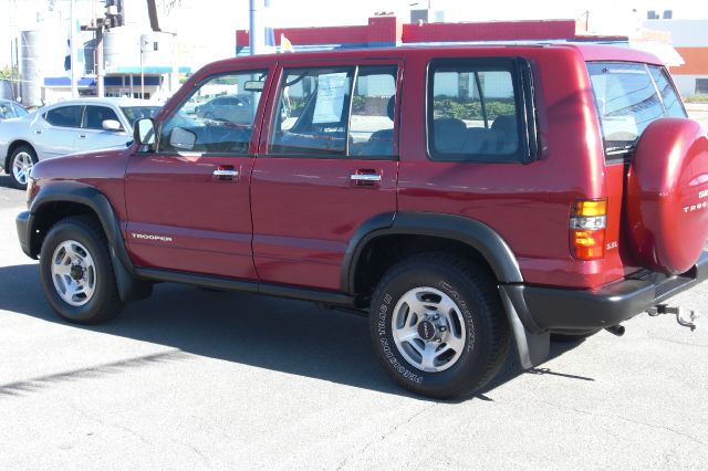 1998 Isuzu Trooper XR