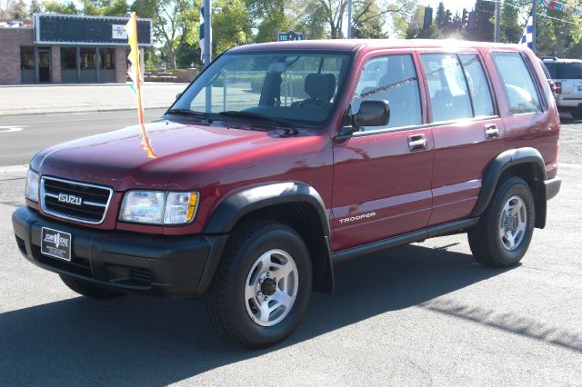 1998 Isuzu Trooper XR