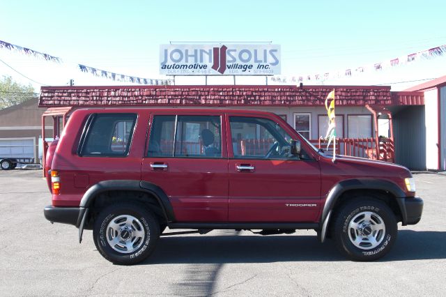 1998 Isuzu Trooper XR