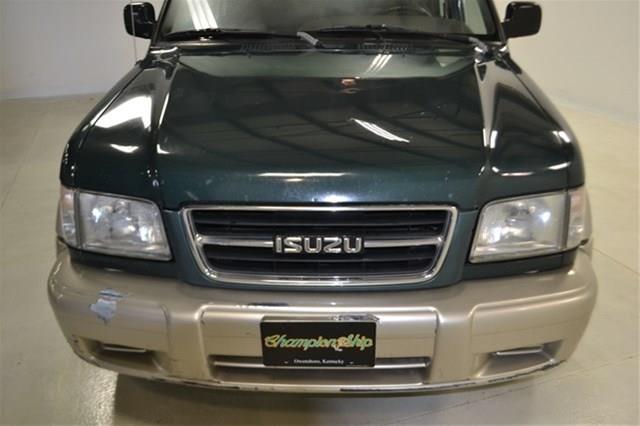 1998 Isuzu Trooper XR