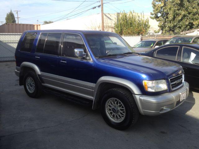1998 Isuzu Trooper XR
