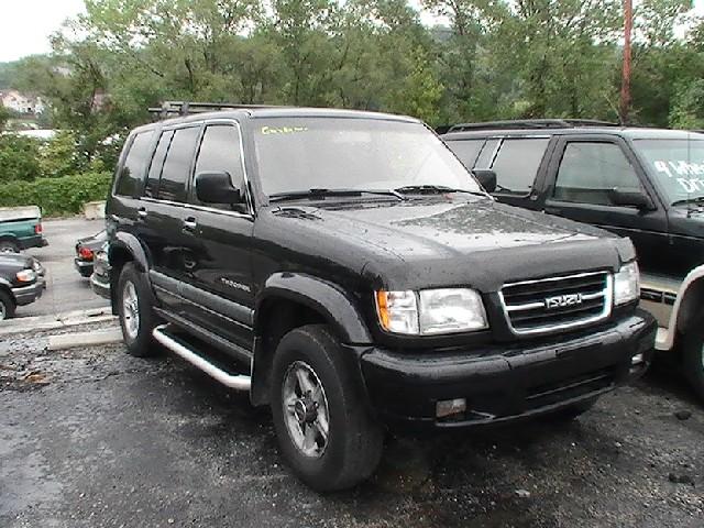 1999 Isuzu Trooper XR
