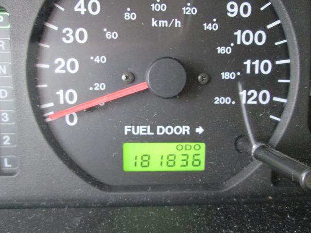 1999 Isuzu Trooper EX AWD