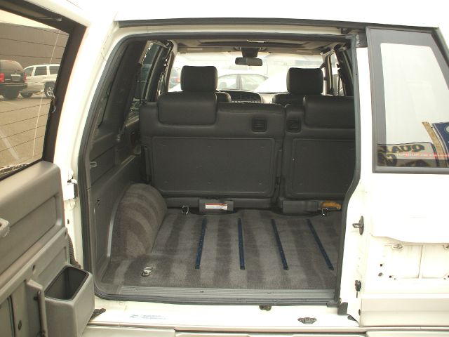 1999 Isuzu Trooper Coupe