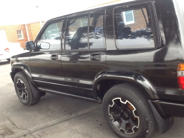 1999 Isuzu Trooper EX AWD