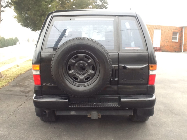 1999 Isuzu Trooper EX AWD