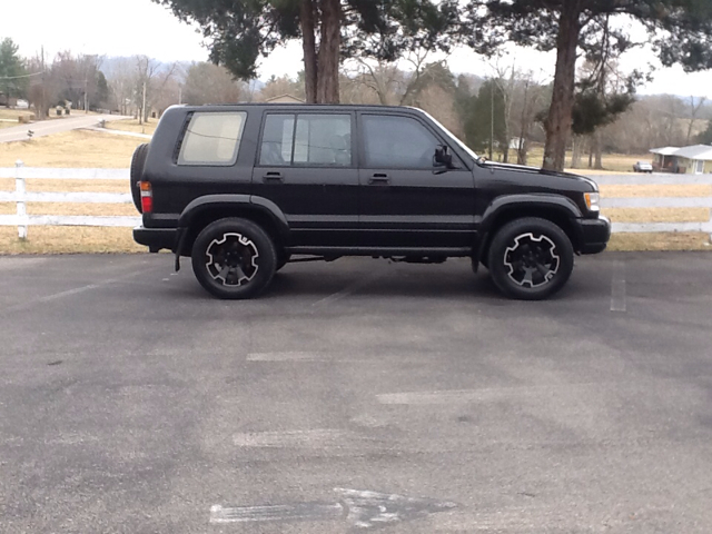 1999 Isuzu Trooper EX AWD