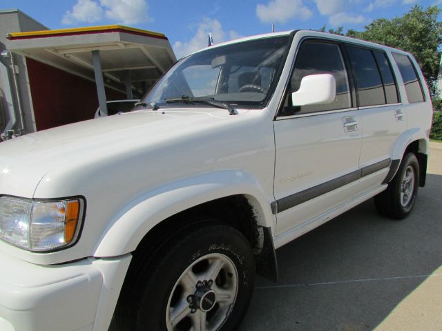 1999 Isuzu Trooper EX AWD