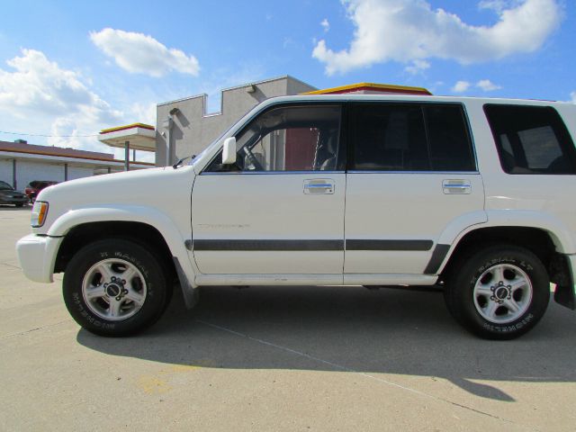 1999 Isuzu Trooper EX AWD