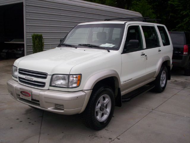 2000 Isuzu Trooper 3.2