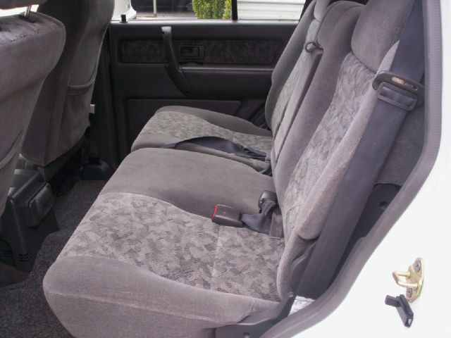 2000 Isuzu Trooper 3.2