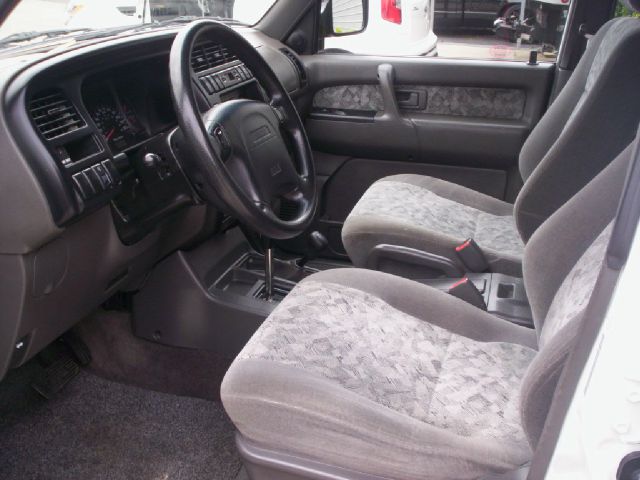 2000 Isuzu Trooper 3.2