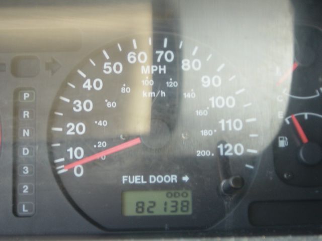 2000 Isuzu Trooper Super