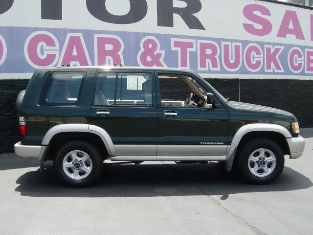 2000 Isuzu Trooper Super