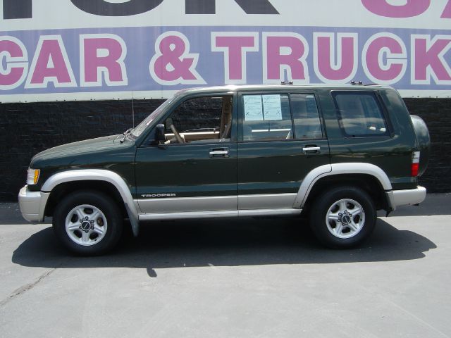 2000 Isuzu Trooper Super