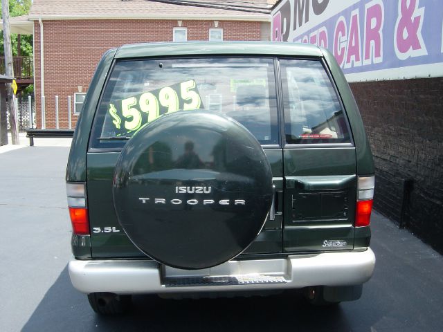 2000 Isuzu Trooper Super