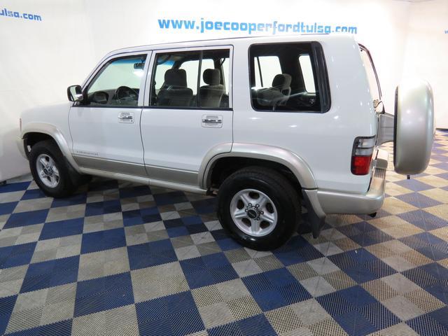 2000 Isuzu Trooper Unknown