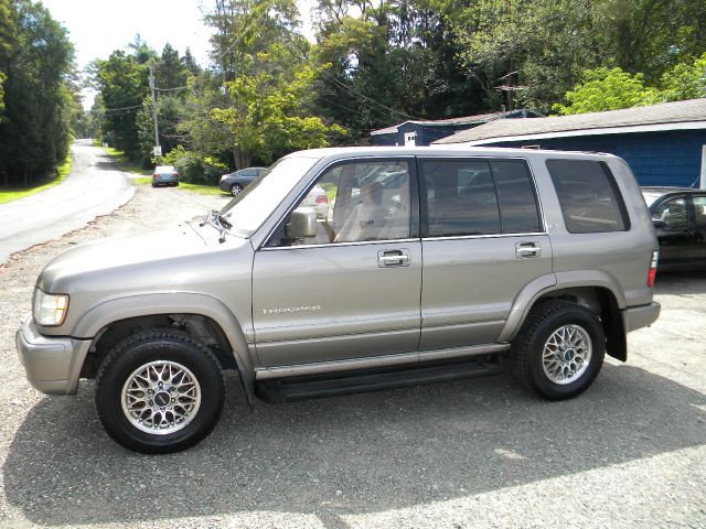 2001 Isuzu Trooper 3.2
