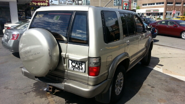 2001 Isuzu Trooper Super