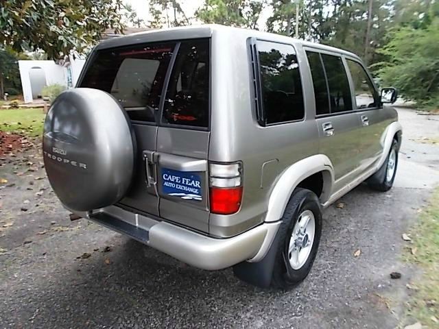 2001 Isuzu Trooper 3.2