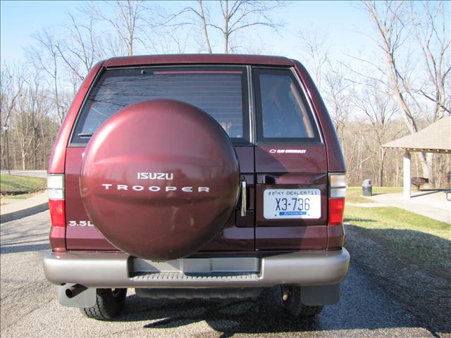 2001 Isuzu Trooper Unknown
