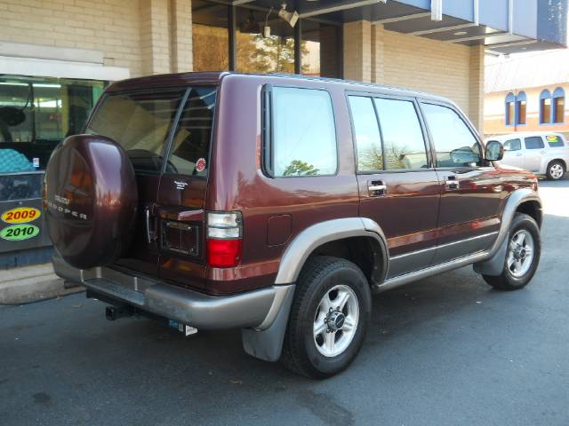 2002 Isuzu Trooper Gl450 4matic ALL Wheel Drivethird Rowdvd SYS
