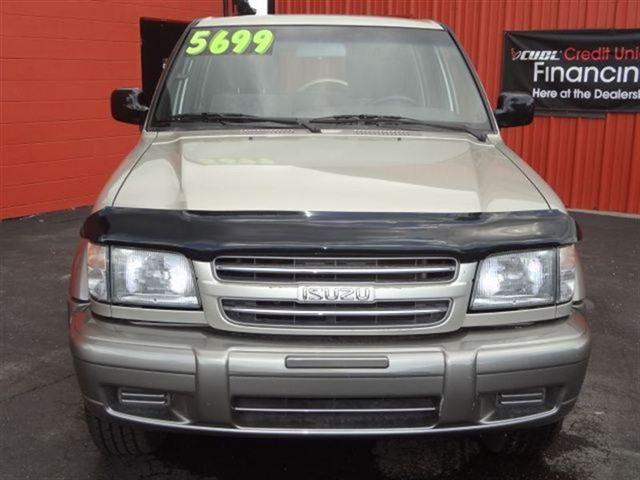 2002 Isuzu Trooper FWD 4cyl