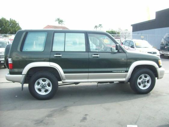 2002 Isuzu Trooper Unknown