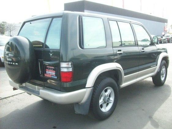 2002 Isuzu Trooper Unknown