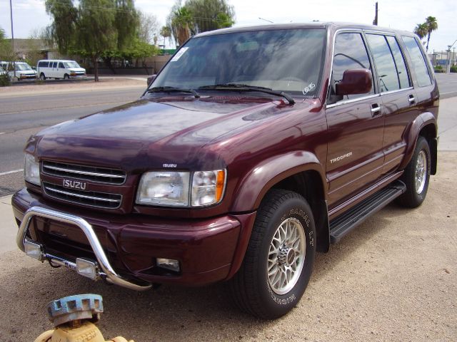 2002 Isuzu Trooper 3.0cl W/leath