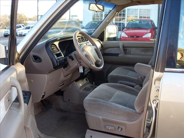 2002 Isuzu Trooper Unknown