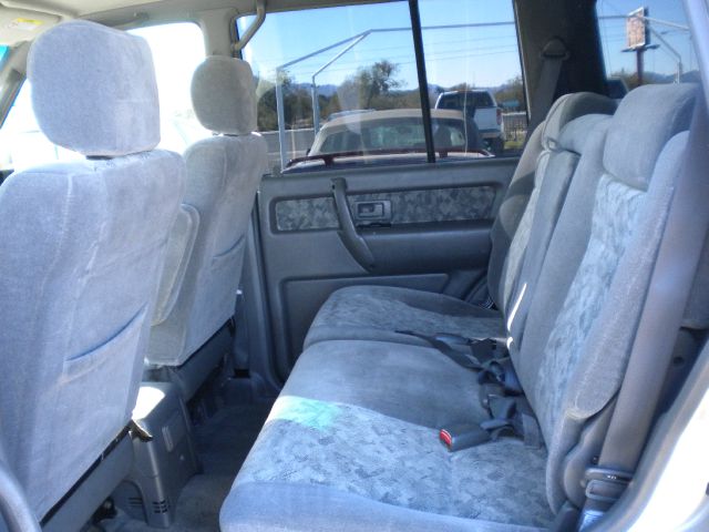 2002 Isuzu Trooper Super