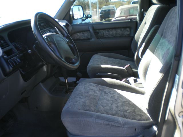 2002 Isuzu Trooper Super