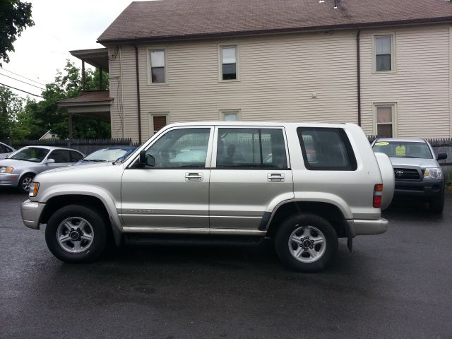 1999 Isuzu Trooper II Unknown