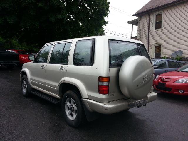 1999 Isuzu Trooper II Unknown
