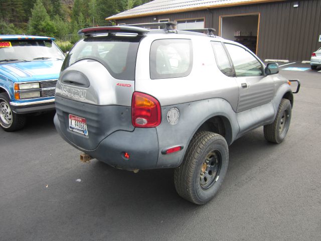 2001 Isuzu VehiCross Base