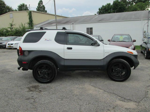 2001 Isuzu VehiCross Base